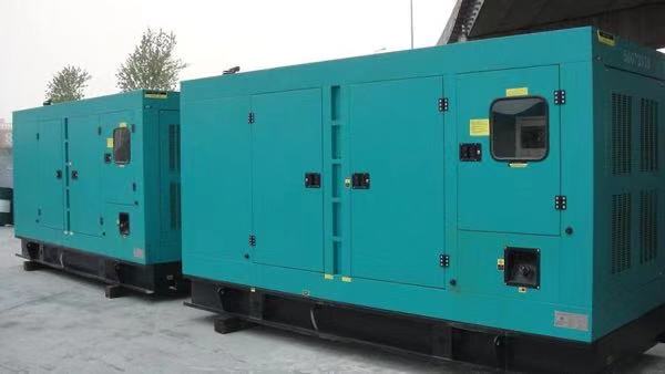 鞍山康明斯400kw大型柴油二手发电机组