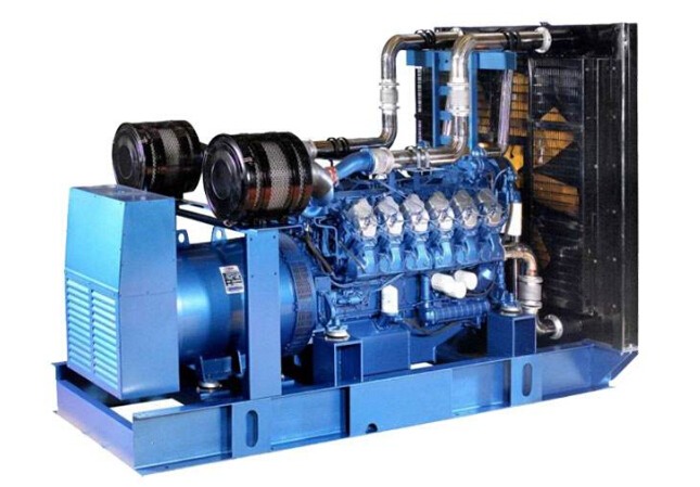 鞍山康明斯30kw小型柴油二手发电机组